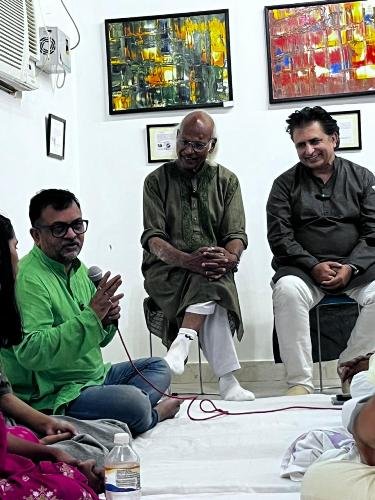 दृष्टि नहीं, दृष्टिकोण से बनती है काशी की तस्वीर – मनीष खत्री