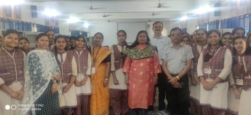 स्वस्थ बेटी हीं सशक्त परिवार की नींव – मोनीषा कुलश्रेष्ठ