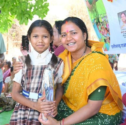 मातृ दिवस पर मंत्री श्रीमती लक्ष्मी राजवाड़े ने दी शुभकामनाएँ