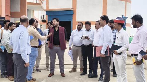 जिलाधिकारी ने किया पटवध पेयजल समूह योजना का औचक निरीक्षण