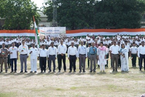 NTPC रामागुंडम में 1,500 लोगों ने एक साथ किया ‘वंदे मातरम’ का गायन